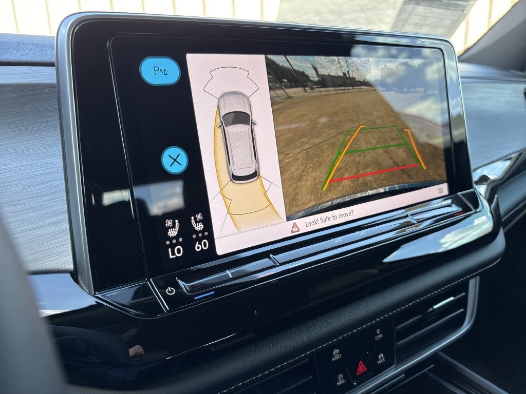 2026 Volkswagen Atlas Cross Sport SE w/Technology