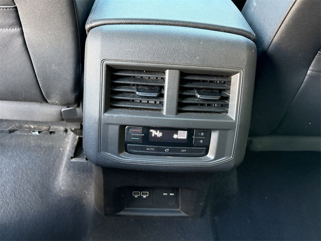 2020 Volkswagen Atlas 2.0T SE w/Technology w/Technology