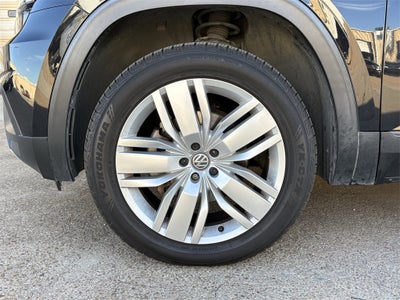 2020 Volkswagen Atlas 2.0T SE w/Technology w/Technology