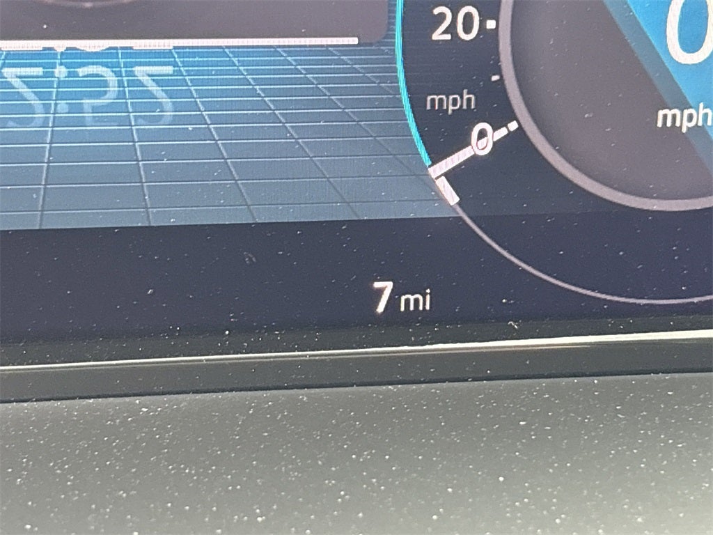 2025 Volkswagen Atlas 2.0T SE w/ Technology