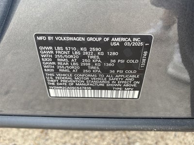 2025 Volkswagen Atlas 2.0T SE w/ Technology