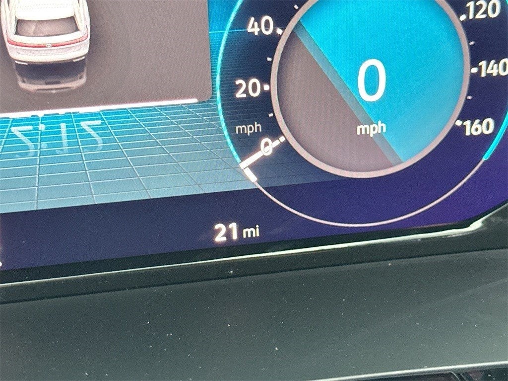 2025 Volkswagen Atlas 2.0T SE w/ Technology