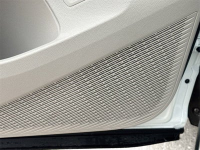 2025 Volkswagen Atlas 2.0T SE w/ Technology