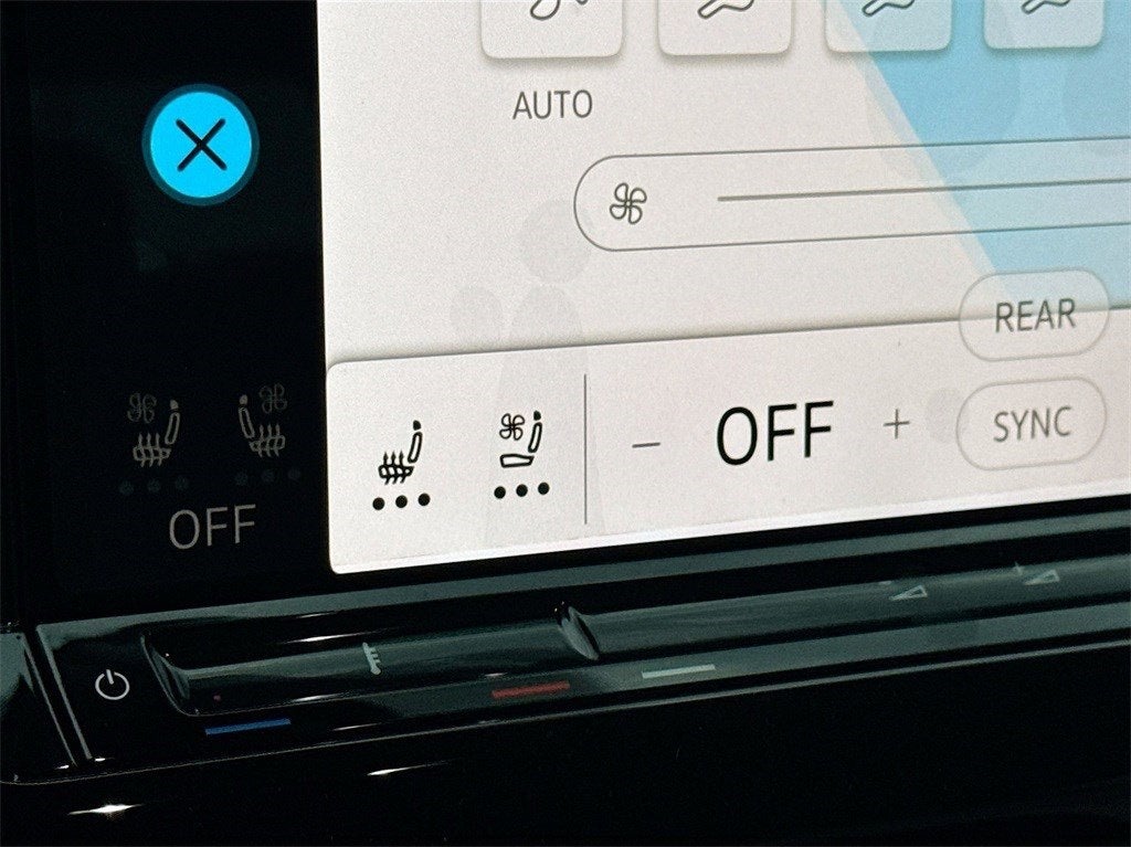 2025 Volkswagen Atlas 2.0T SE w/ Technology