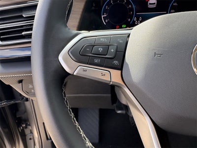 2024 Volkswagen Atlas 2.0T SE w/ Technology