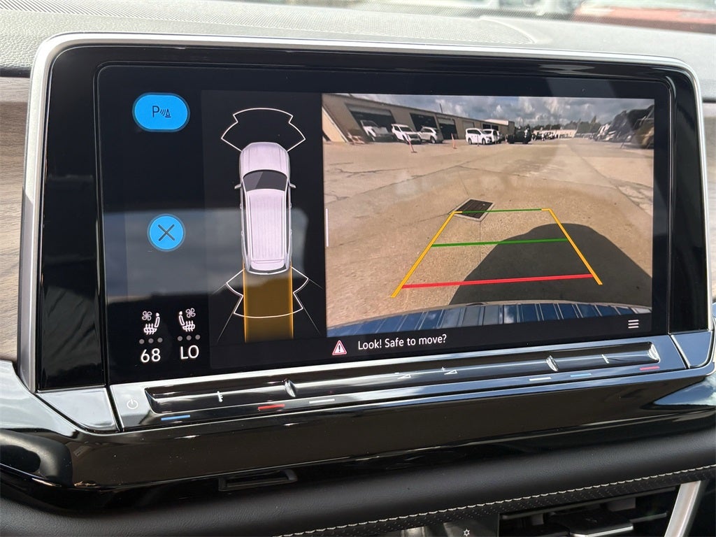 2024 Volkswagen Atlas 2.0T SE w/ Technology