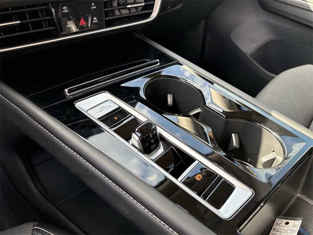 2024 Volkswagen Atlas 2.0T SE w/ Technology