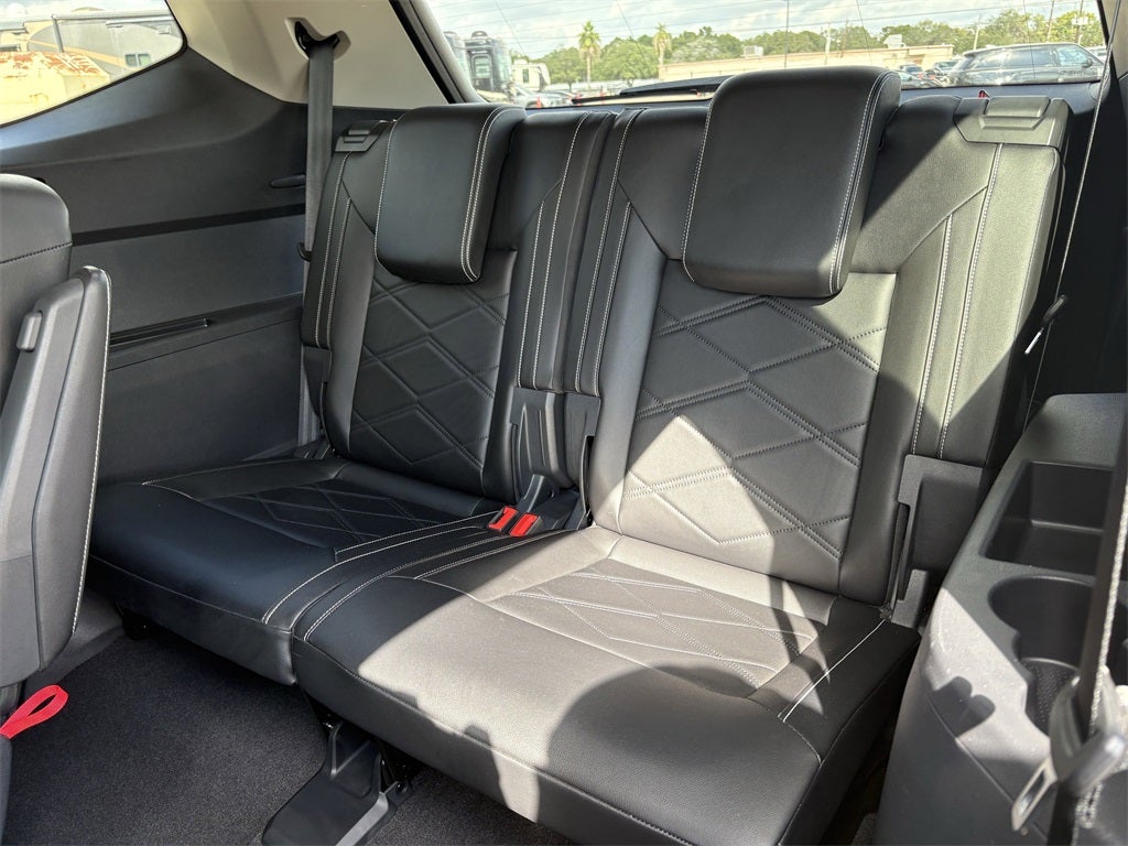 2024 Volkswagen Atlas 2.0T SE w/ Technology