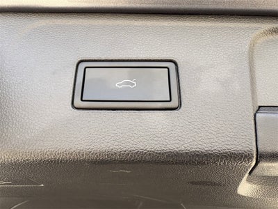 2024 Volkswagen Atlas 2.0T SE w/ Technology