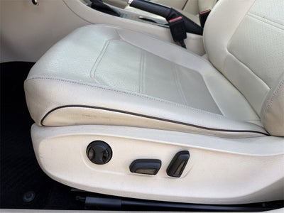 2016 Volkswagen Passat 1.8T SE