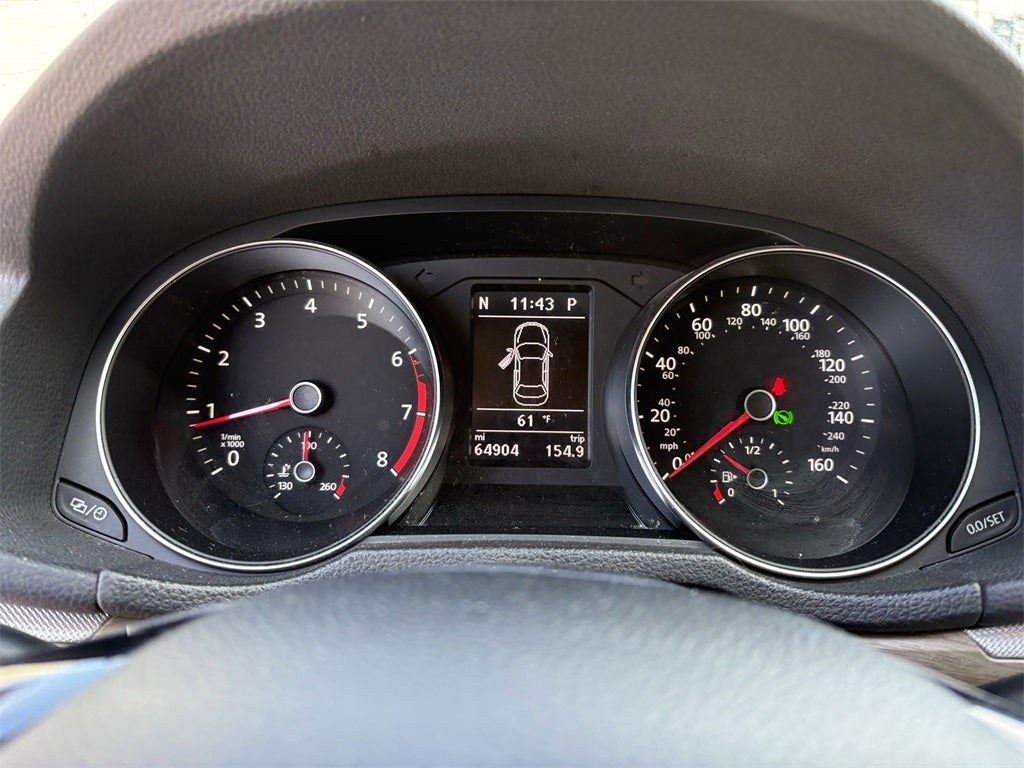 2016 Volkswagen Passat 1.8T SE