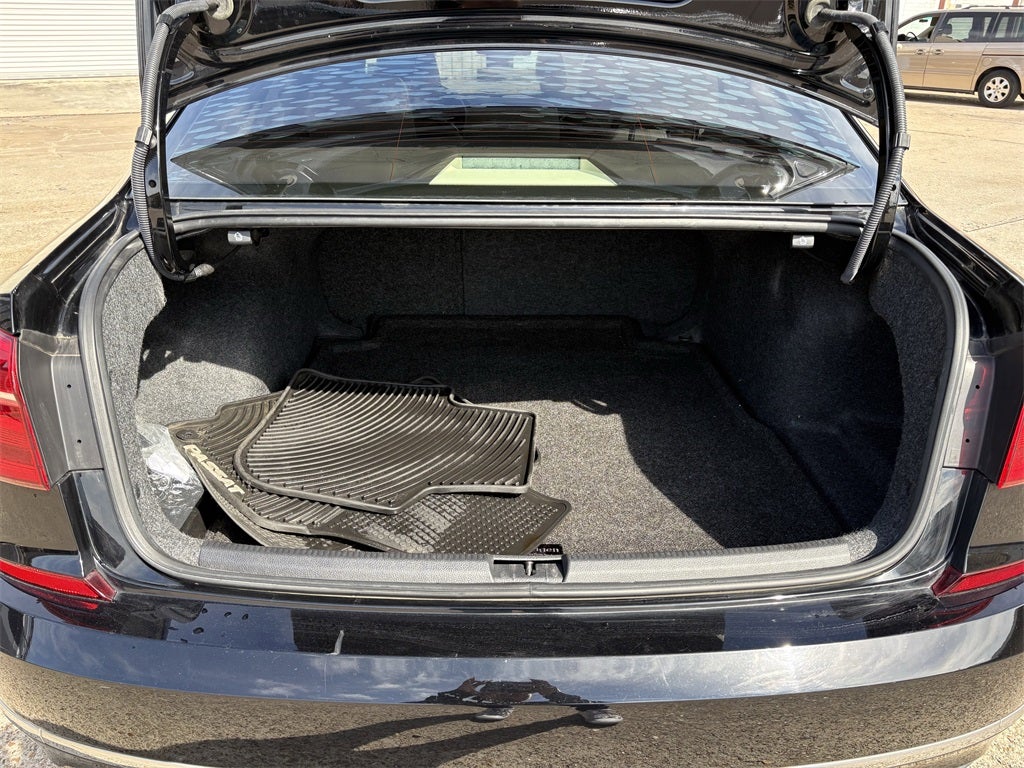 2016 Volkswagen Passat 1.8T SE