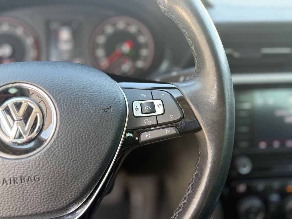 2020 Volkswagen Passat 2.0T SE
