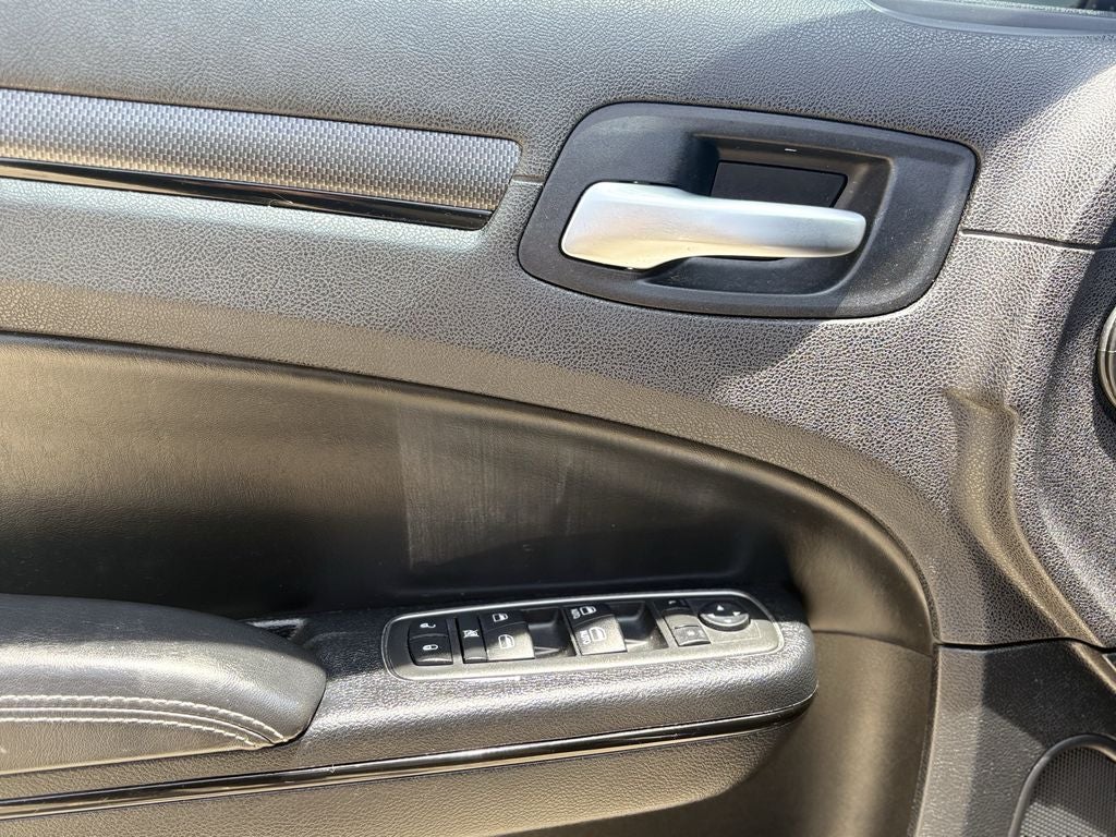 2015 Chrysler 300 S