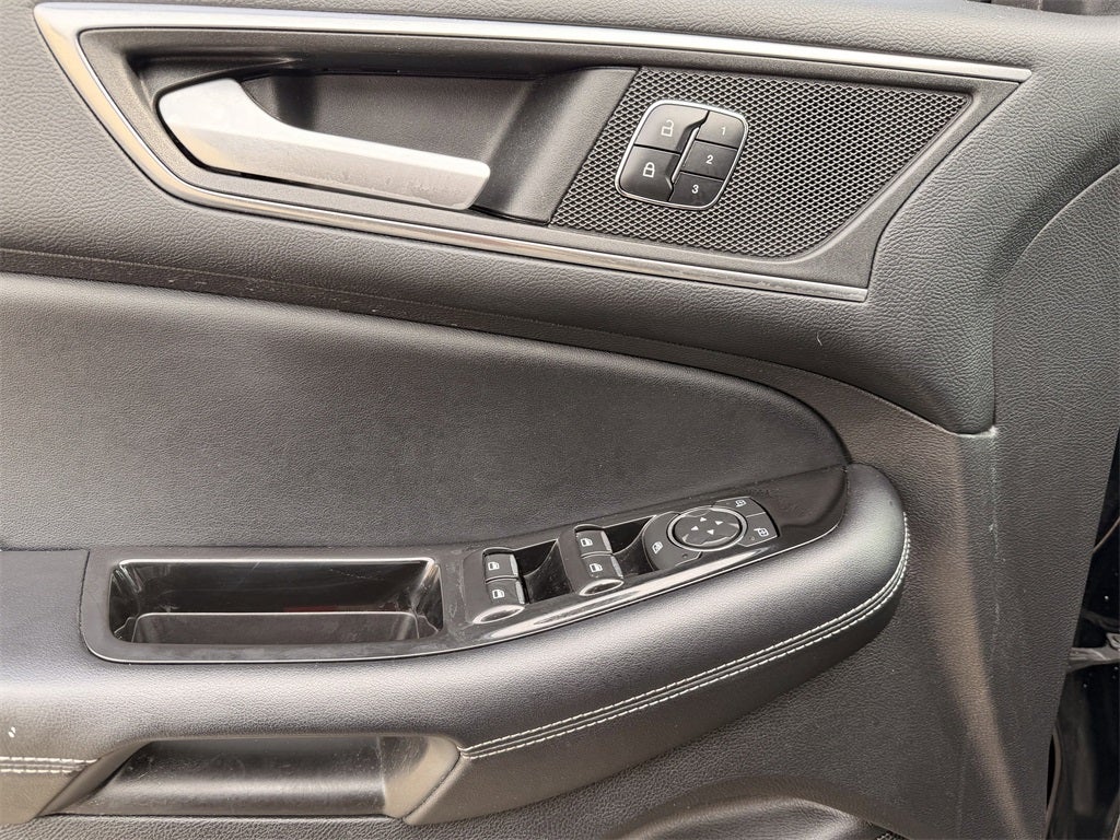 2016 Ford Edge Sport