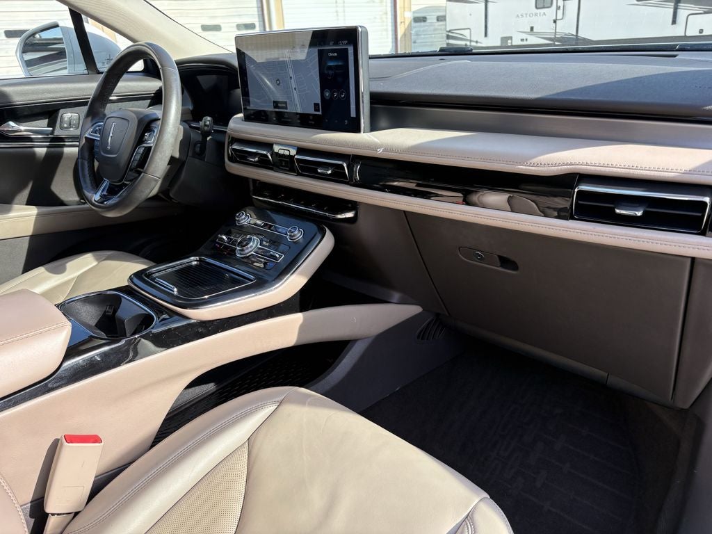 2021 Lincoln Nautilus Standard