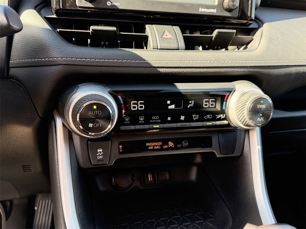 2020 Toyota RAV4 Hybrid LE