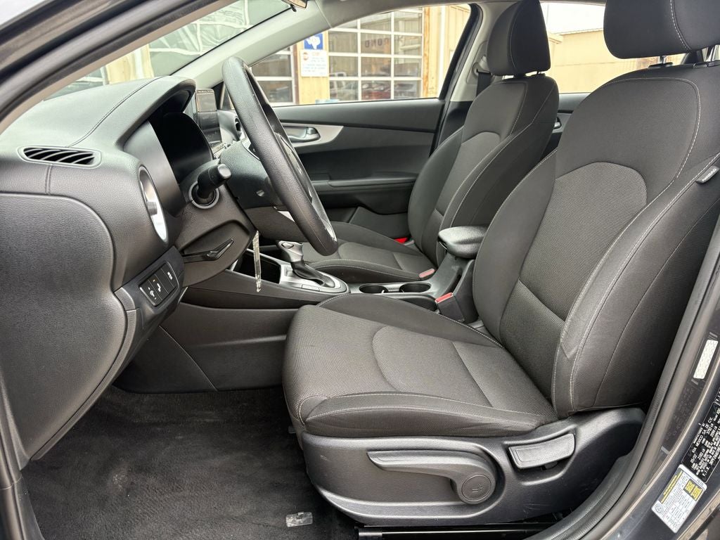 2022 Kia Forte LXS