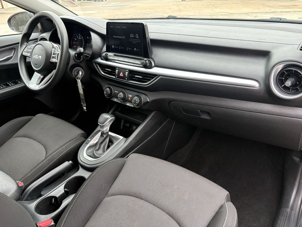 2022 Kia Forte LXS