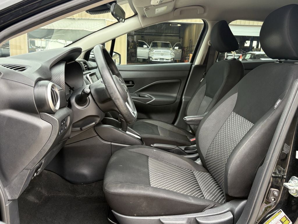 2020 Nissan Versa 1.6 S