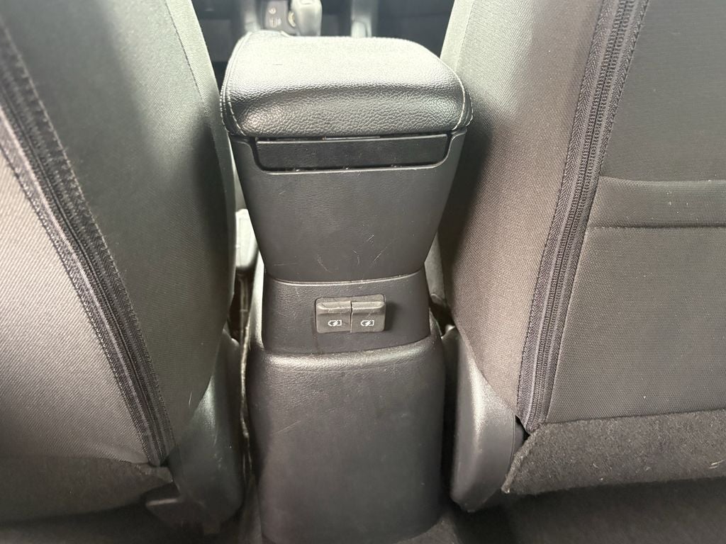2020 Nissan Versa 1.6 S