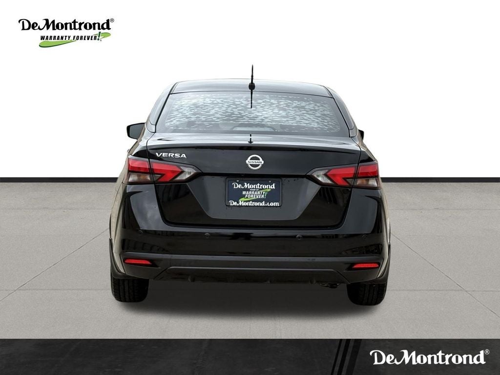 2020 Nissan Versa 1.6 S