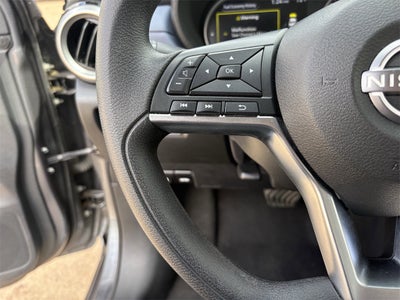 2024 Nissan Versa 1.6 SV