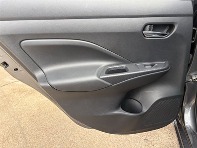 2024 Nissan Versa 1.6 SV