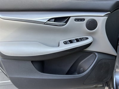 2023 INFINITI QX50 LUXE