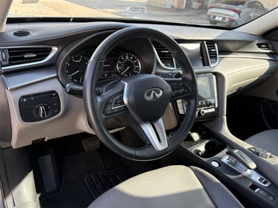 2023 INFINITI QX50 LUXE