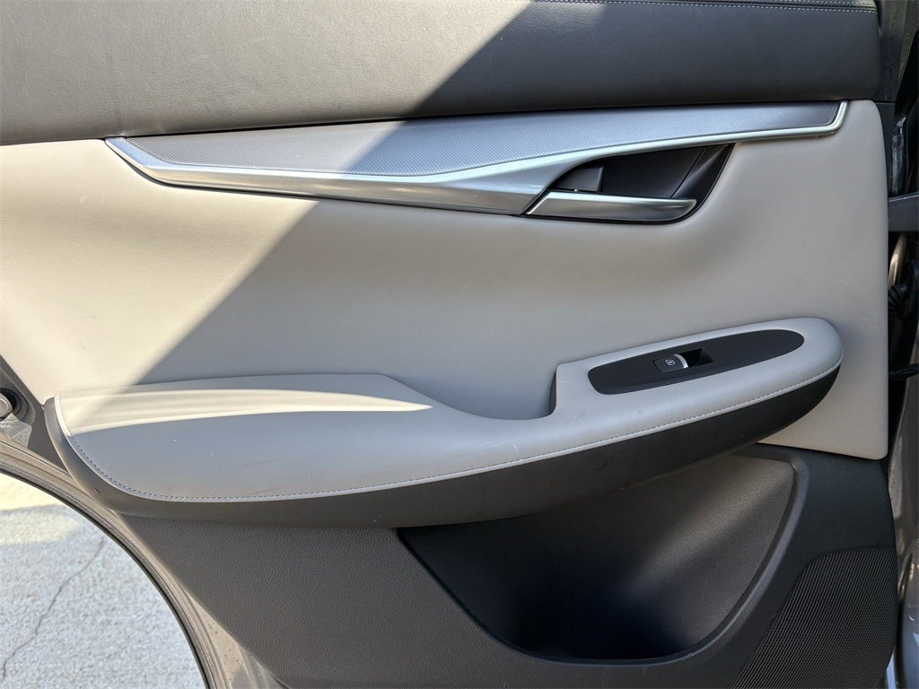 2023 INFINITI QX50 LUXE