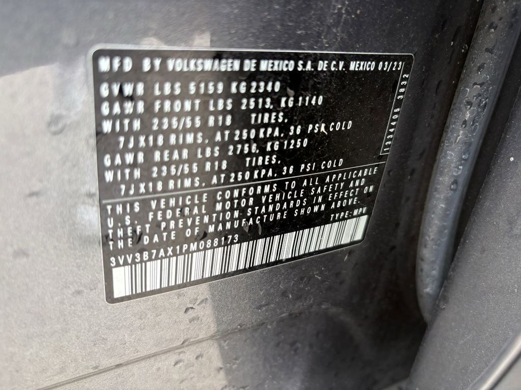 2023 Volkswagen Tiguan 2.0T SE