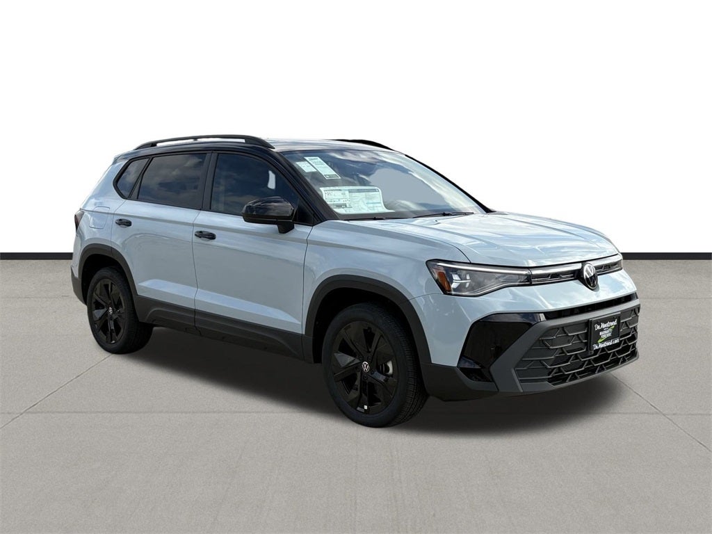 2026 Volkswagen Taos 1.5T SE Black