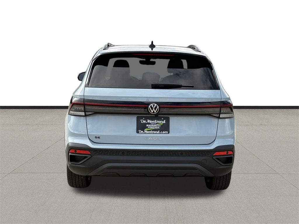 2026 Volkswagen Taos 1.5T SE Black