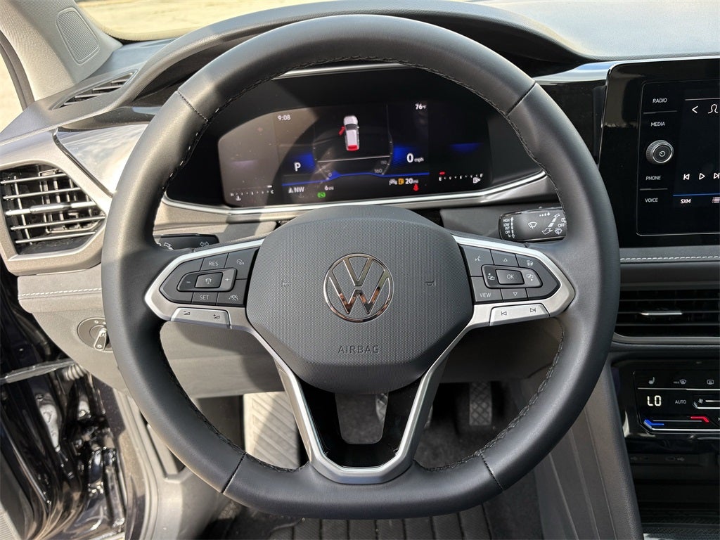 2026 Volkswagen Taos 1.5T SE Black