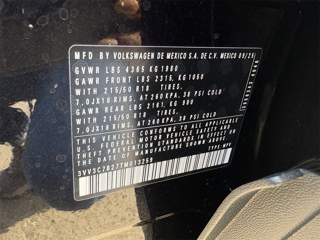 2026 Volkswagen Taos 1.5T SE Black