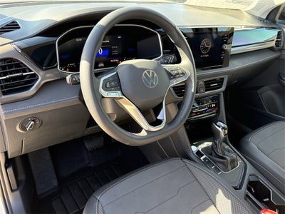 2026 Volkswagen Taos 1.5T SE Black