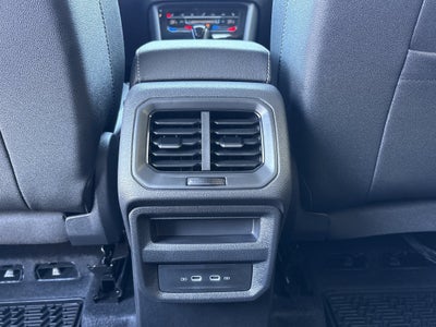 2027 Volkswagen Taos 1.5T SE