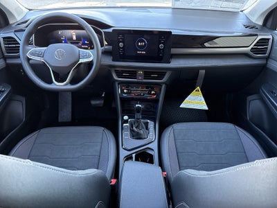 2027 Volkswagen Taos 1.5T SE