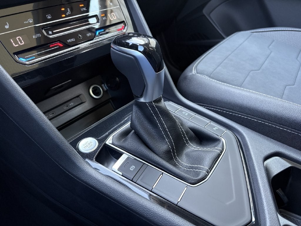 2027 Volkswagen Taos 1.5T SE