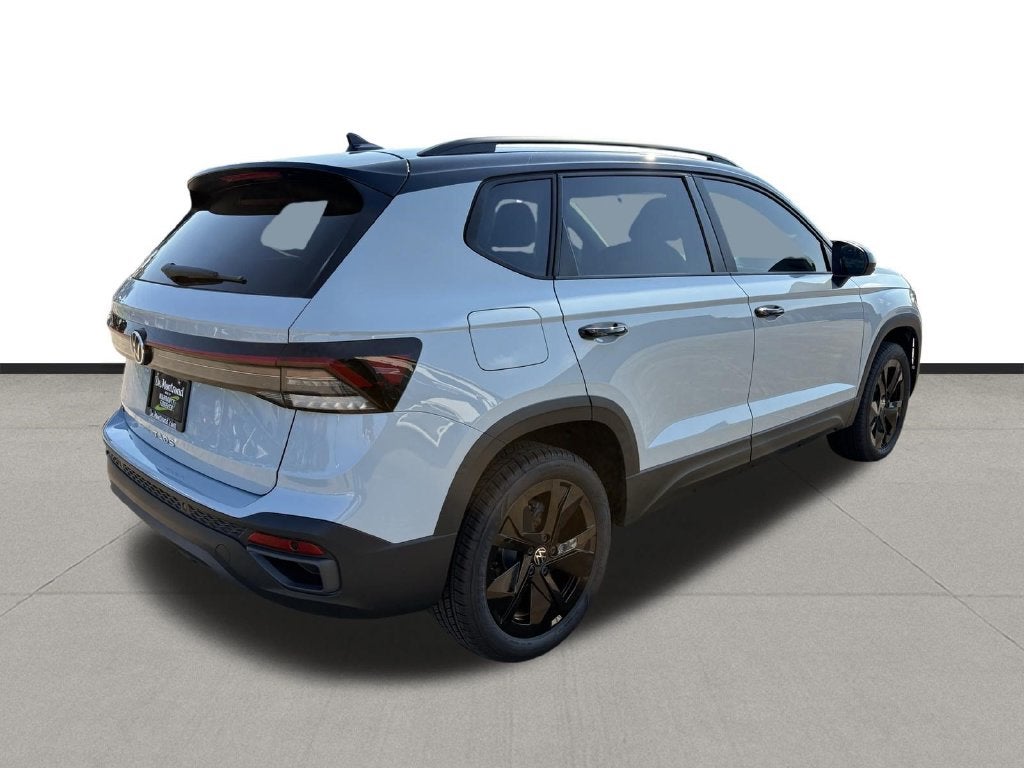 2027 Volkswagen Taos 1.5T SE
