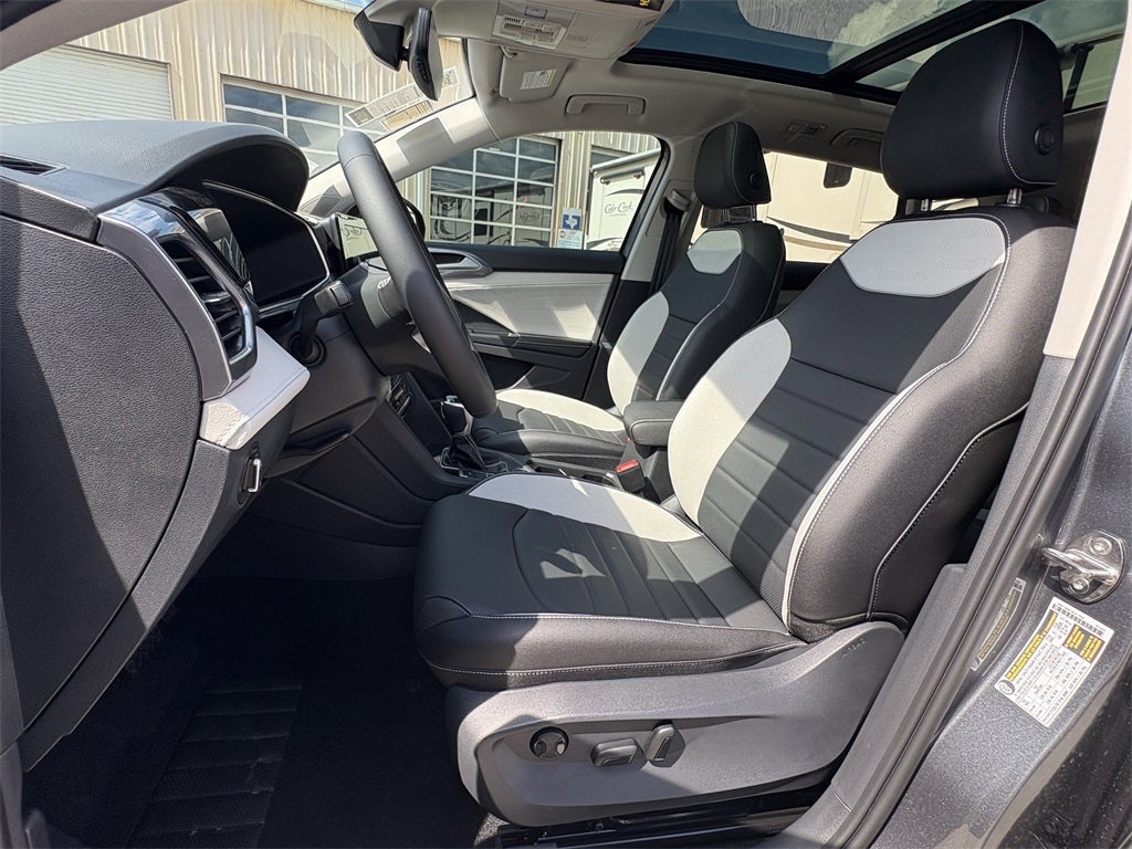 2025 Volkswagen Taos 1.5T SEL