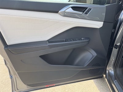 2025 Volkswagen Taos 1.5T SEL