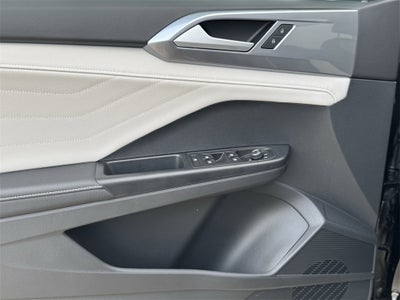 2025 Volkswagen Taos 1.5T SEL