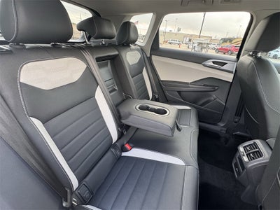 2025 Volkswagen Taos 1.5T SEL