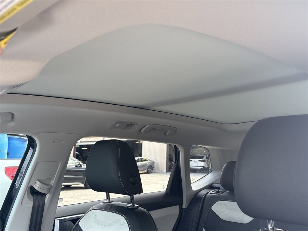 2025 Volkswagen Taos 1.5T SEL