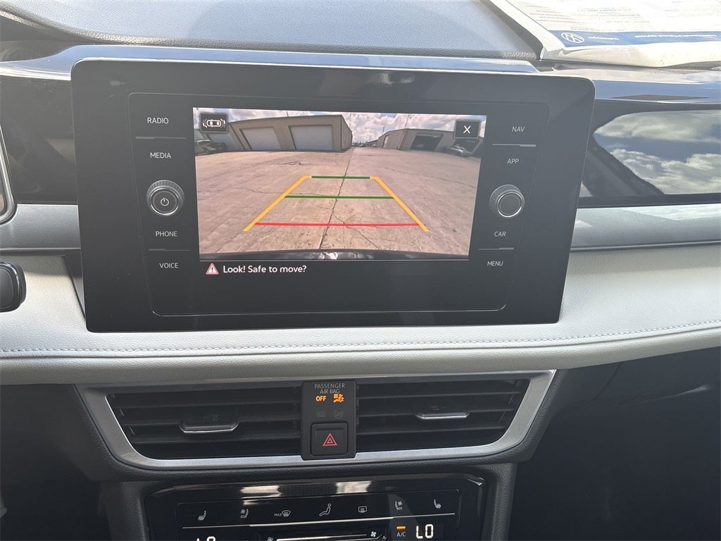 2025 Volkswagen Taos 1.5T SEL