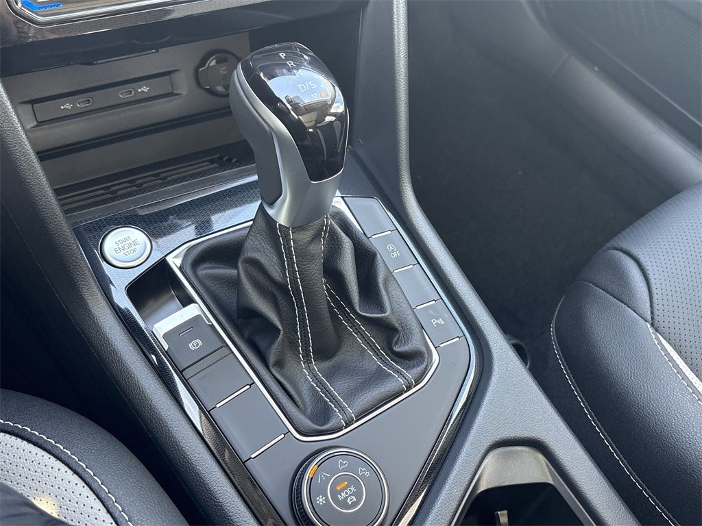 2025 Volkswagen Taos 1.5T SEL