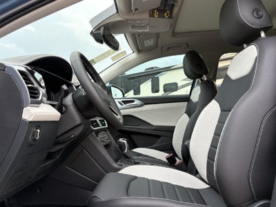 2027 Volkswagen Taos 1.5T SEL