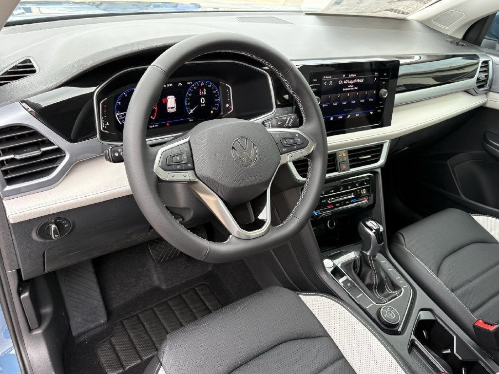 2027 Volkswagen Taos 1.5T SEL